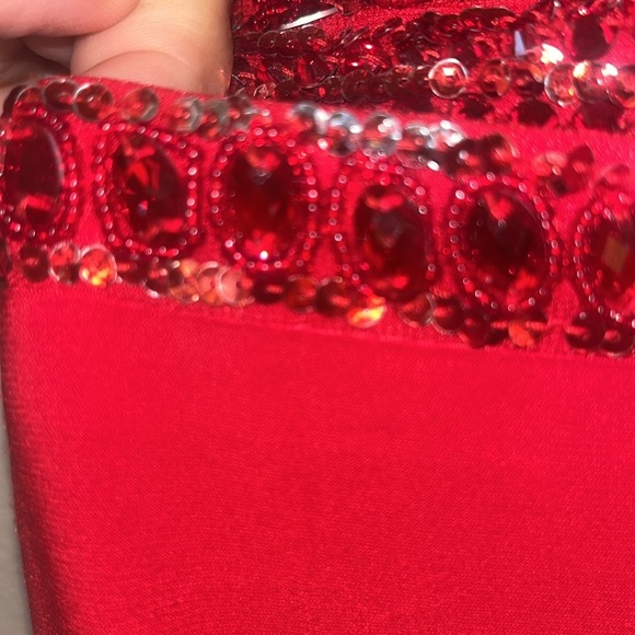 Sherri Hill Prom Dress Two Piece Beaded Red Sequin 6 - Picture 6 of 12